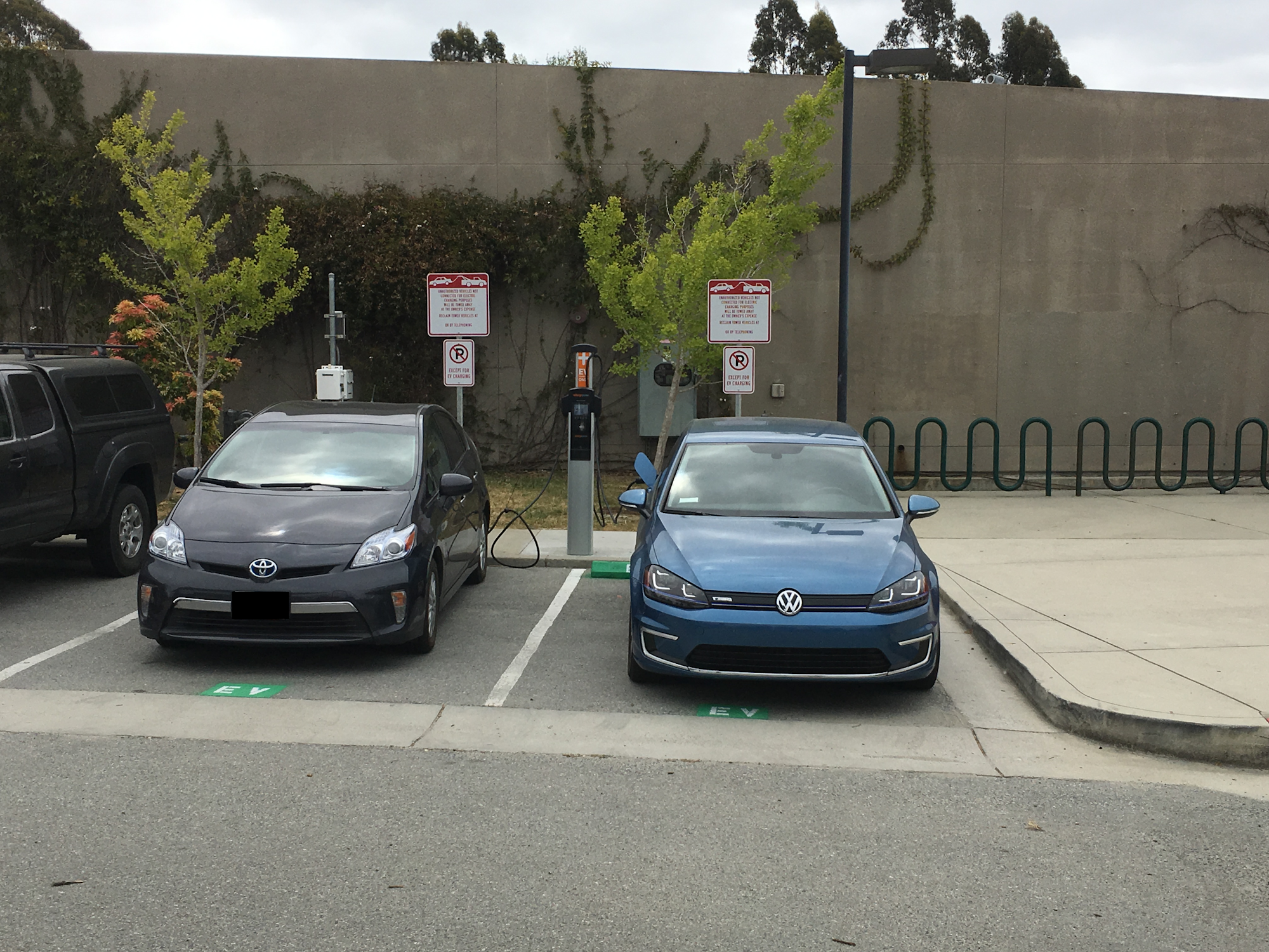 May contain: car, transportation, vehicle, automobile, and road