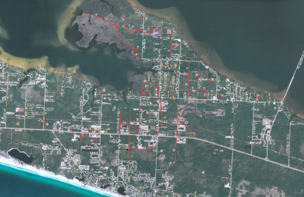 Map with red lines indicating location of ditches maintained by SWCMCD for source reduction.