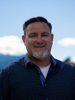 Headshot of Ryan Leahy