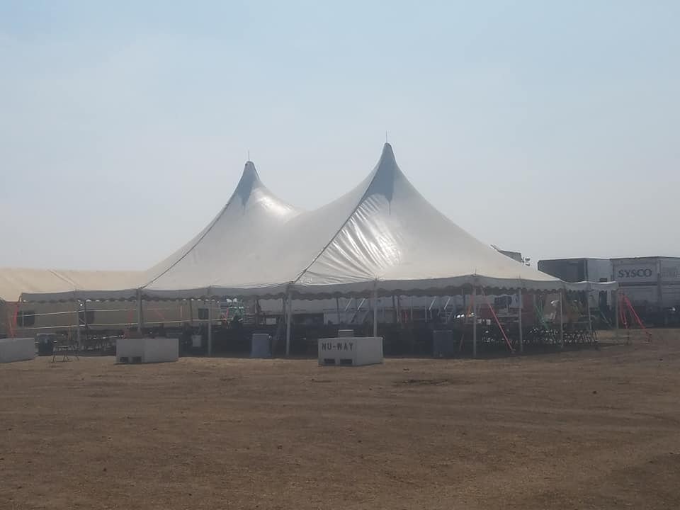 May contain: tent