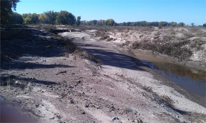 May contain: soil, water, and outdoors