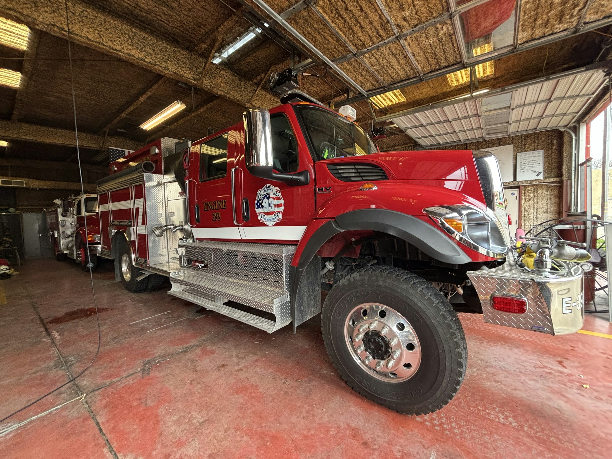 Fire Apparatus - City of Isleton