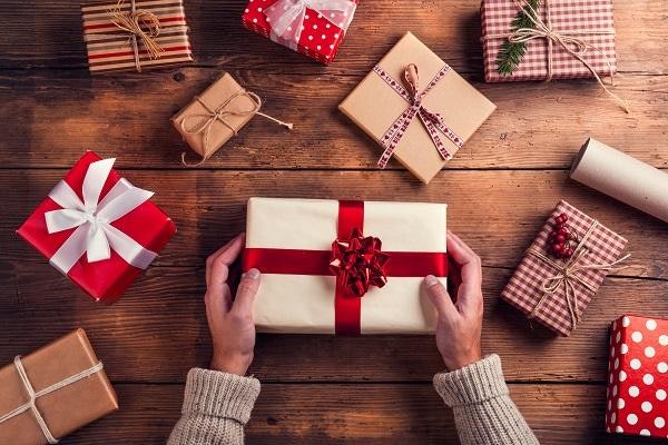 hands holding wrapped gift