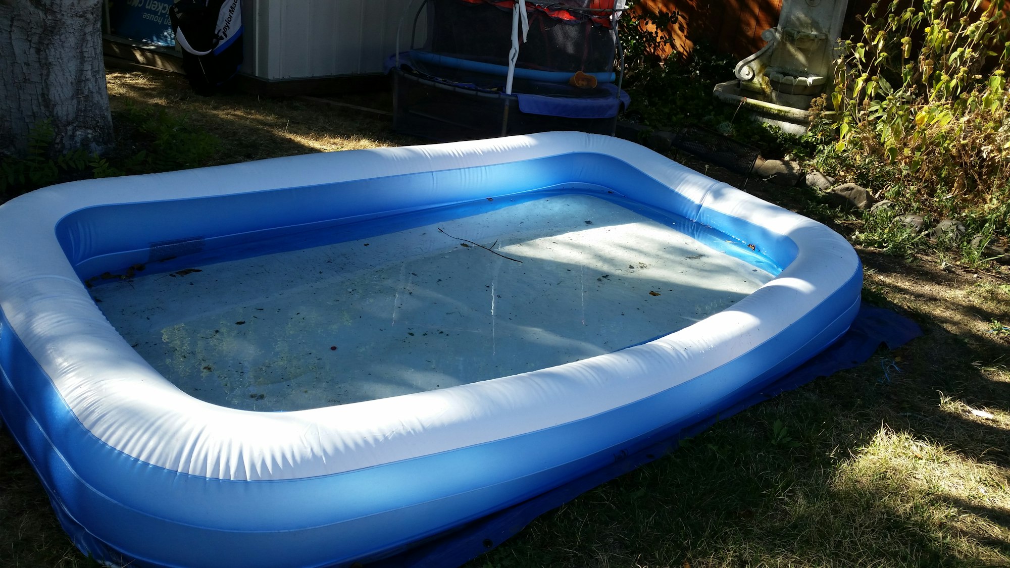 May contain: tub, jacuzzi, and hot tub