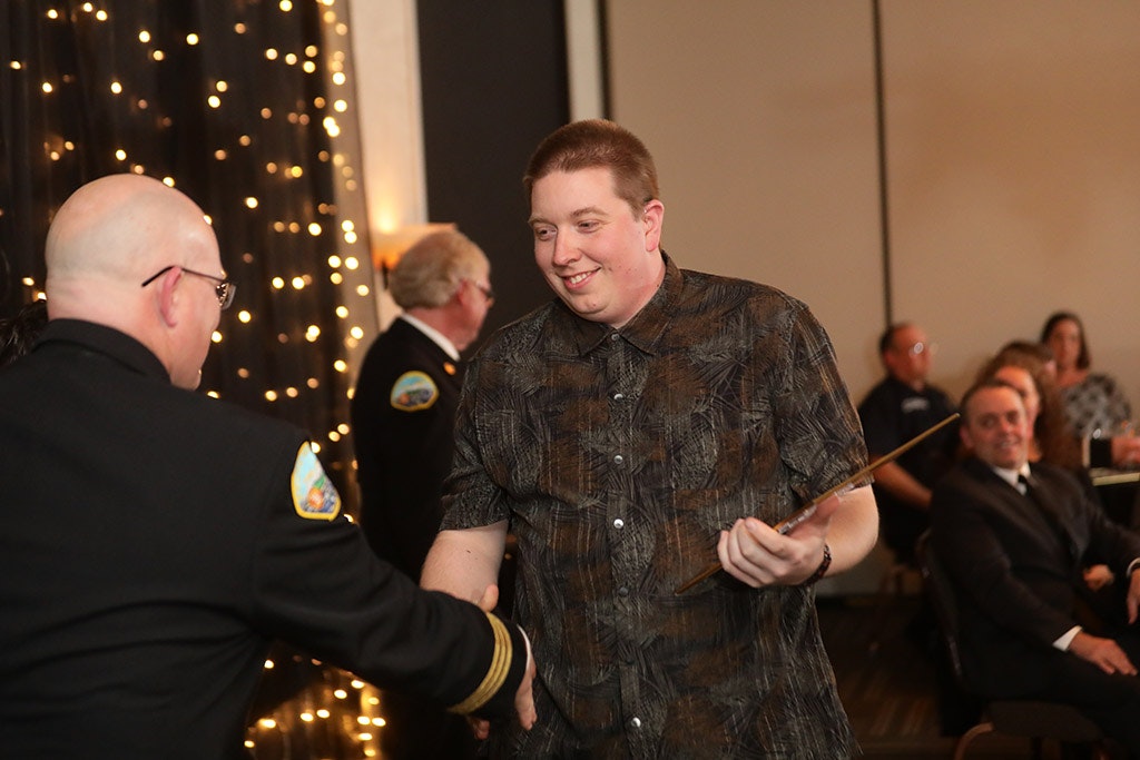 May contain: person, human, military uniform, military, and officer