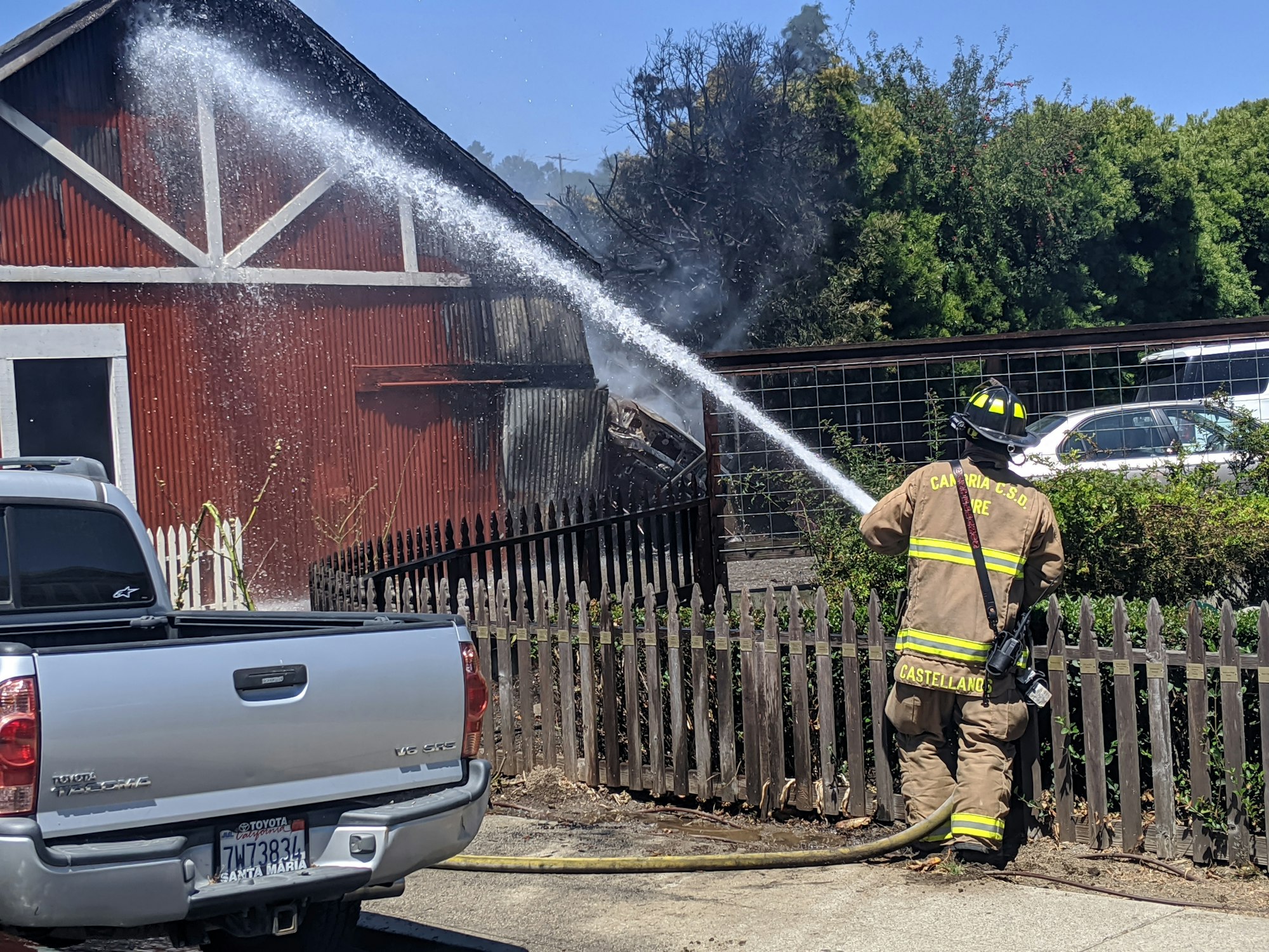 May contain: human, person, and fireman