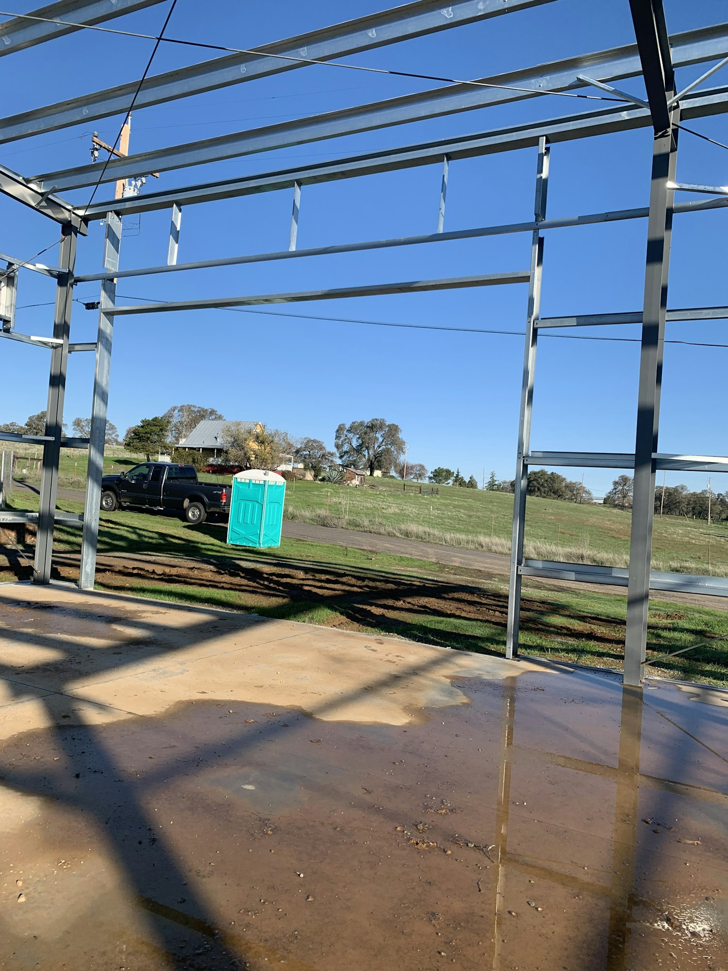 May contain: utility pole