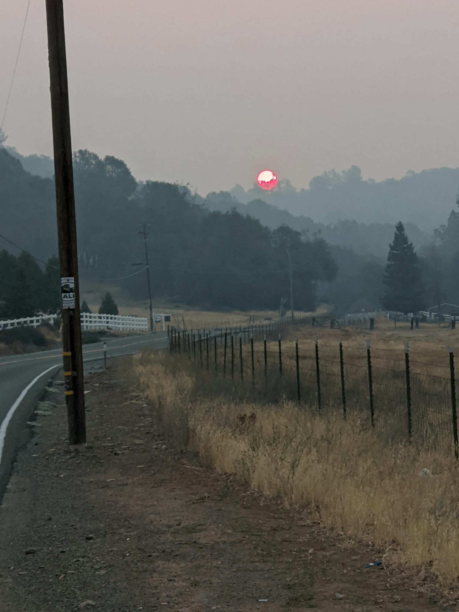 Poor air quality and smoke filled skies during the Caldor Fire