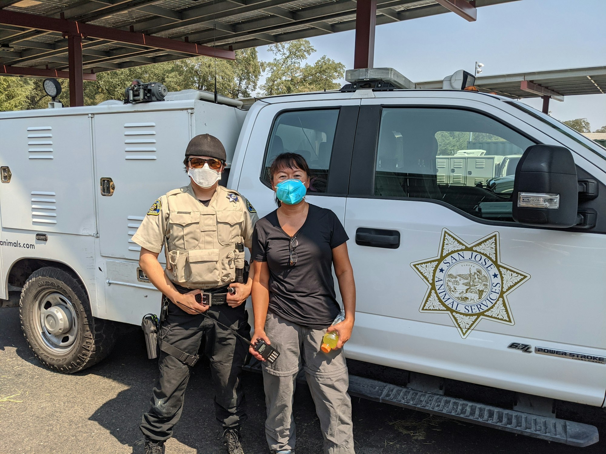 ACO Ash Fairless with San Jose Animal Services paired with Doris Wong K0BEE EDCARC ARES for Caldor Fire Animal Rescue