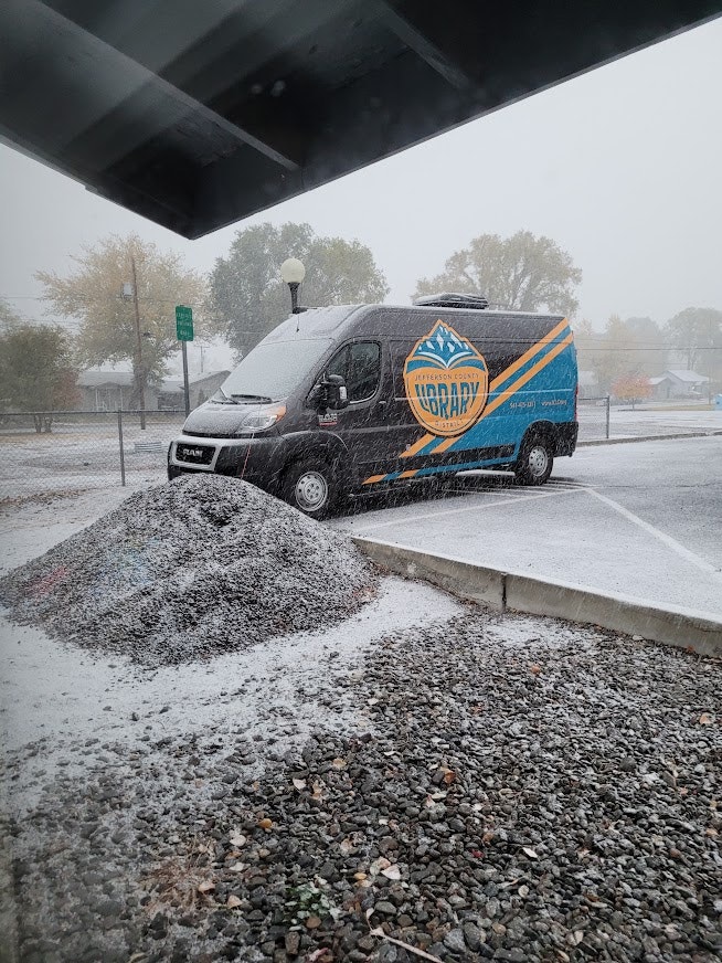 A photo of Jefferson County Library bookmobile