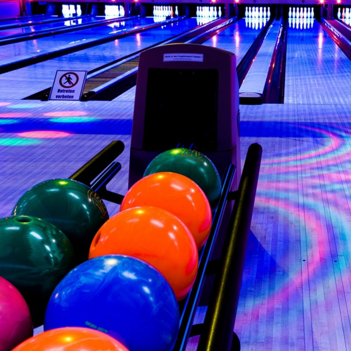 May contain: bowling, leisure activities, balloon, and sphere