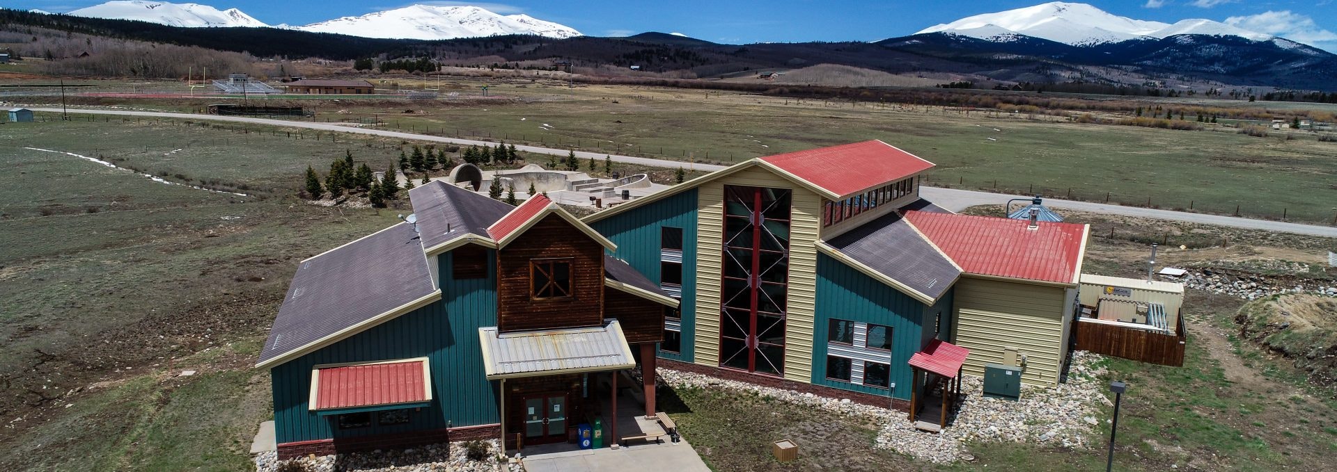 May contain: architecture, building, outdoors, shelter, housing, nature, and scenery