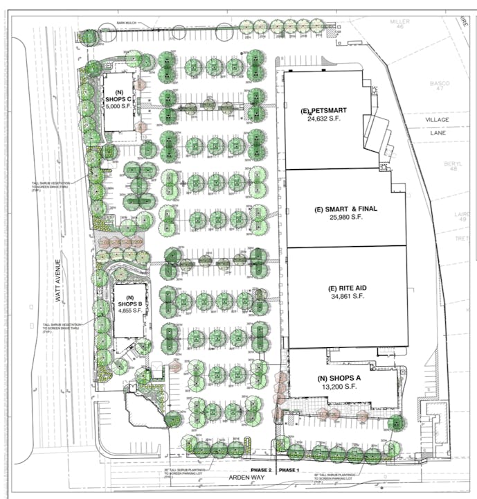The image shows a site plan with retail shops, parking spaces, and landscaping, including stores like PetSmart, Rite Aid, and Smart & Final.