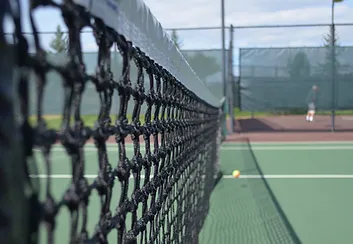 Photo of a tennis court