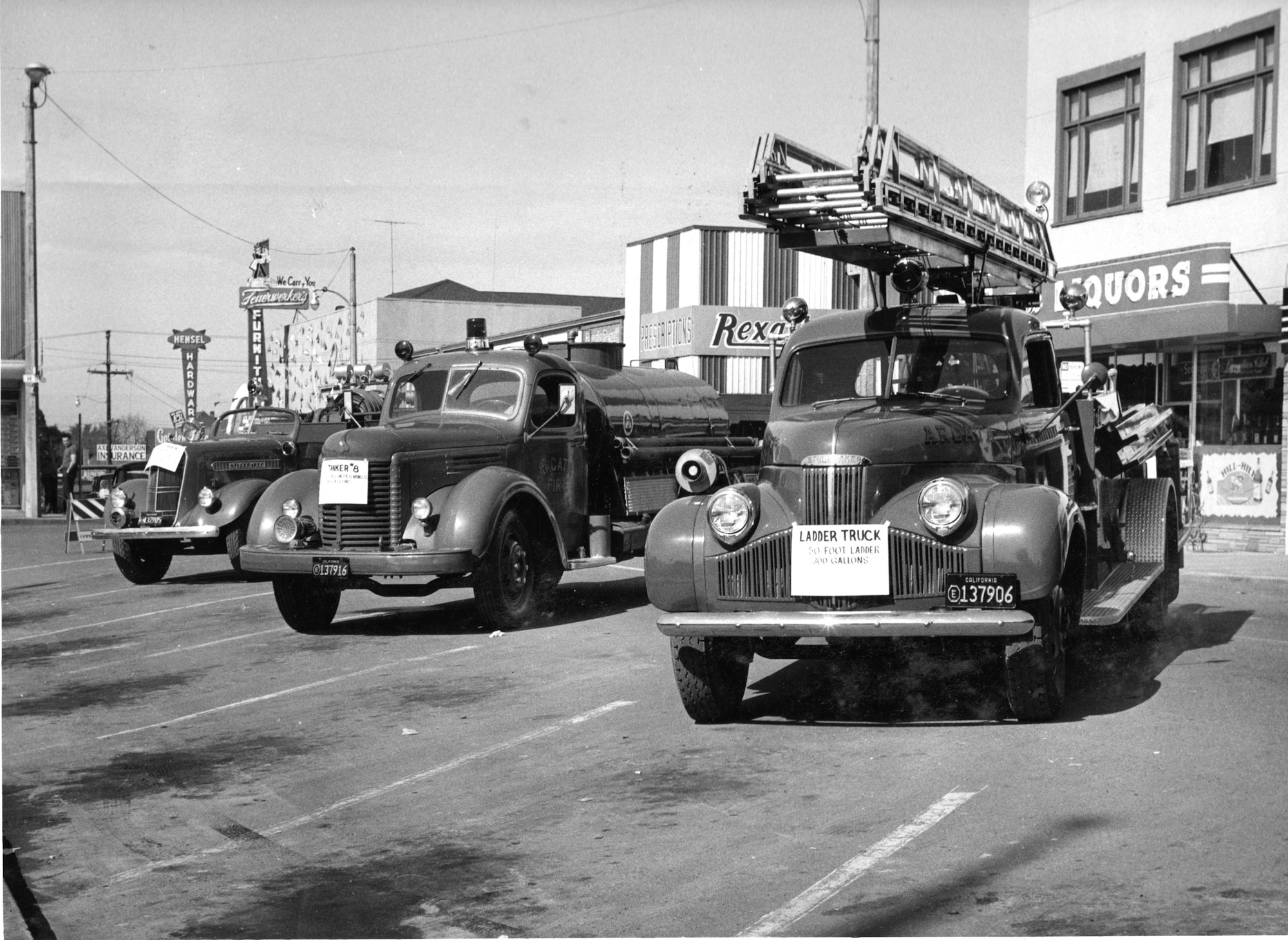 Photo of apparatus on the Plaza