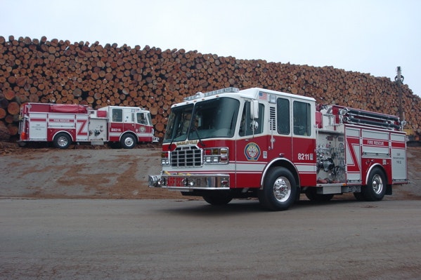 Type 1 engines in front of a log deck.