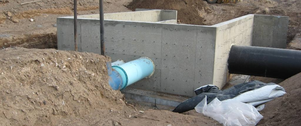 Photo of 58-11 HEAD-END SURGE POND 8