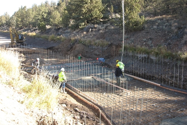 Photo of HAYSTACK RESERVOIR RAMP FLUME construction 19