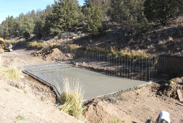 Photo of HAYSTACK RESERVOIR RAMP FLUME construction 21