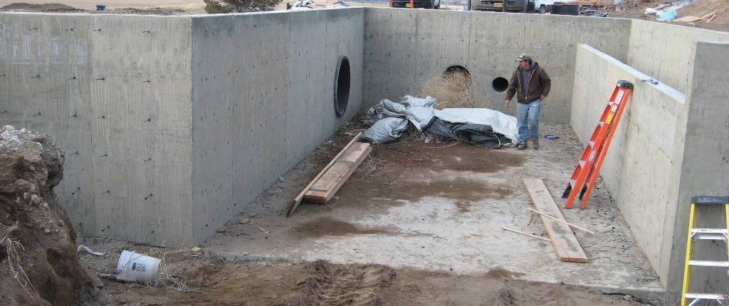 Photo of 58-11 HEAD-END SURGE POND 2