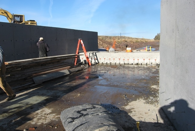 Photo of HAYSTACK RESERVOIR RAMP FLUME construction 41