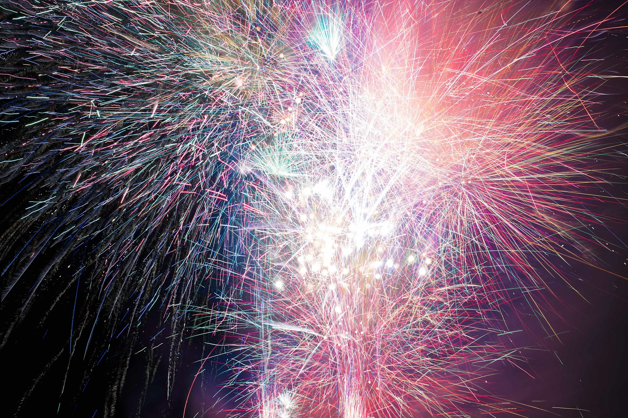 May contain: nature, outdoors, night, and fireworks
