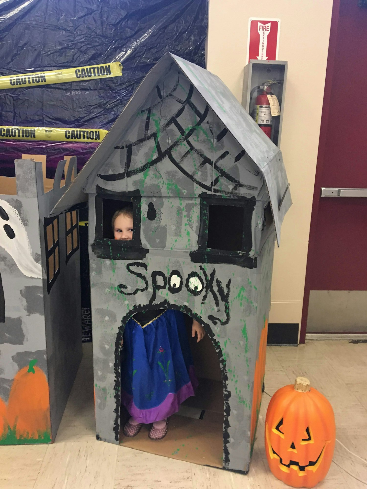 Halloween box fort