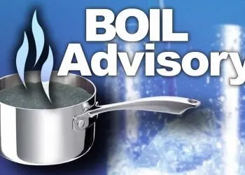 A pot with steam on a blue background and the words "BOIL Advisory."