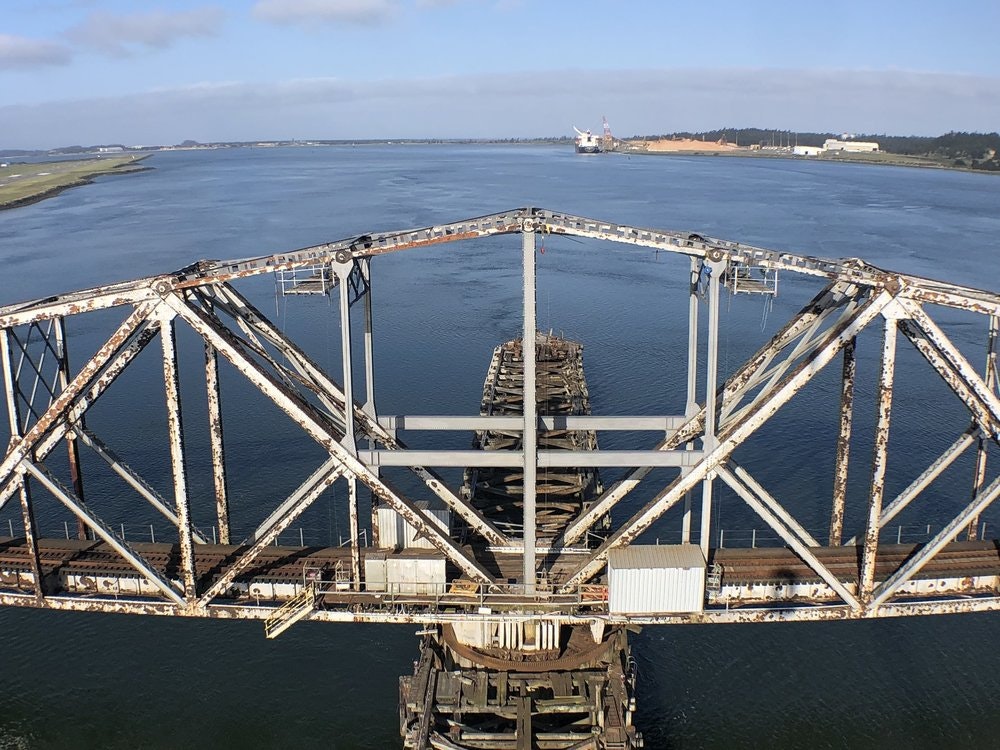 May contain: arch, architecture, bridge, and outdoors