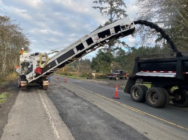 Picture of grinding & paving of Beaver Creek Road