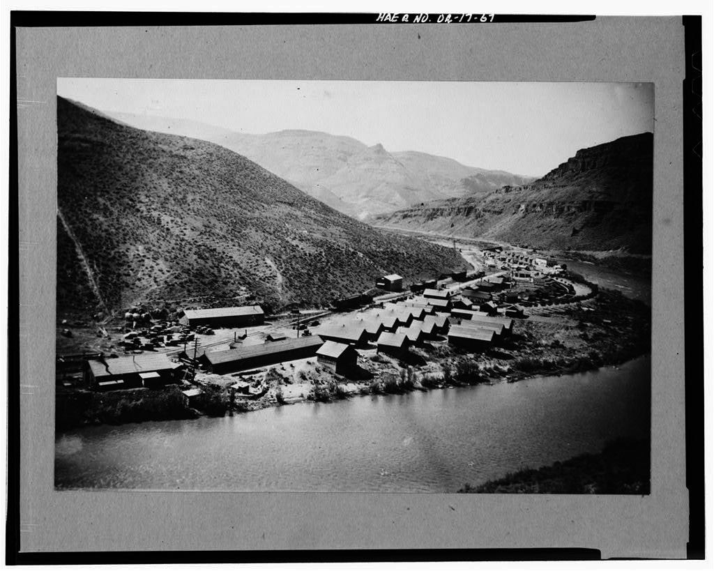May contain: water, waterfront, outdoors, nature, mountain, countryside, and valley