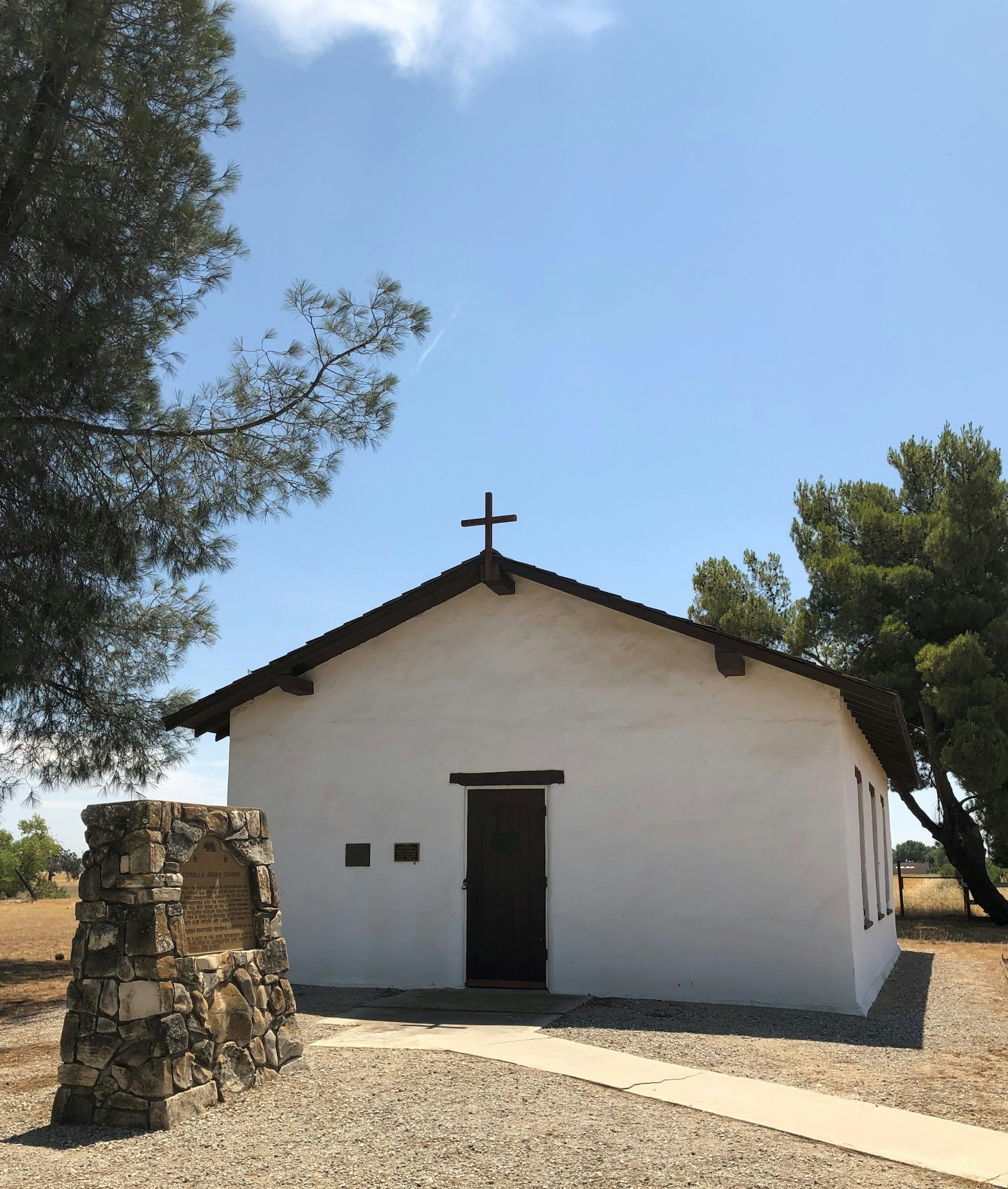 May contain: shelter, rural, outdoors, nature, building, and countryside