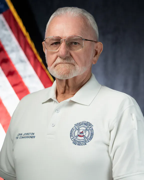 Capt John Johnston