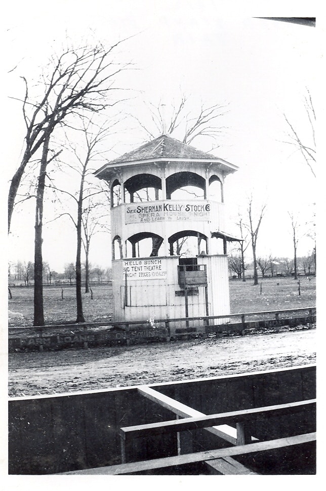 May contain: outdoors, architecture, and gazebo