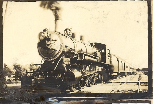 May contain: locomotive, railway, train, transportation, vehicle, engine, machine, motor, and steam engine