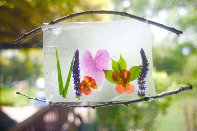 Spring suncatcher craft