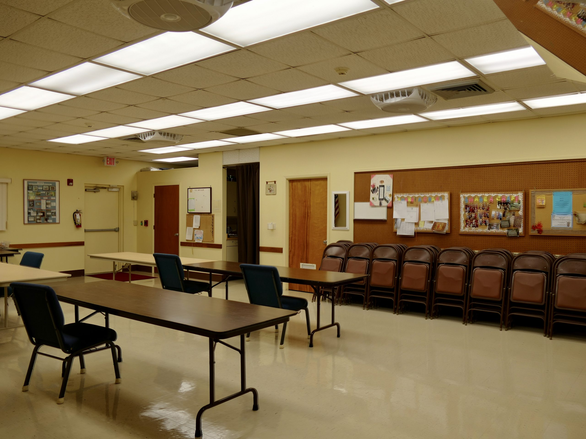 Picture of the Activity Center Craft Room