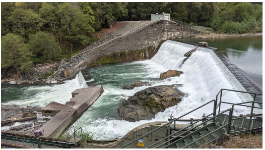 Cape Horn Dam on the Eel River