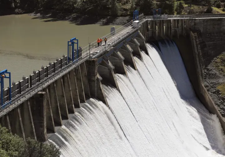 Lake Pillsbury, Scott Dam by Kent Porter-Press Democrat article 3-19-25
