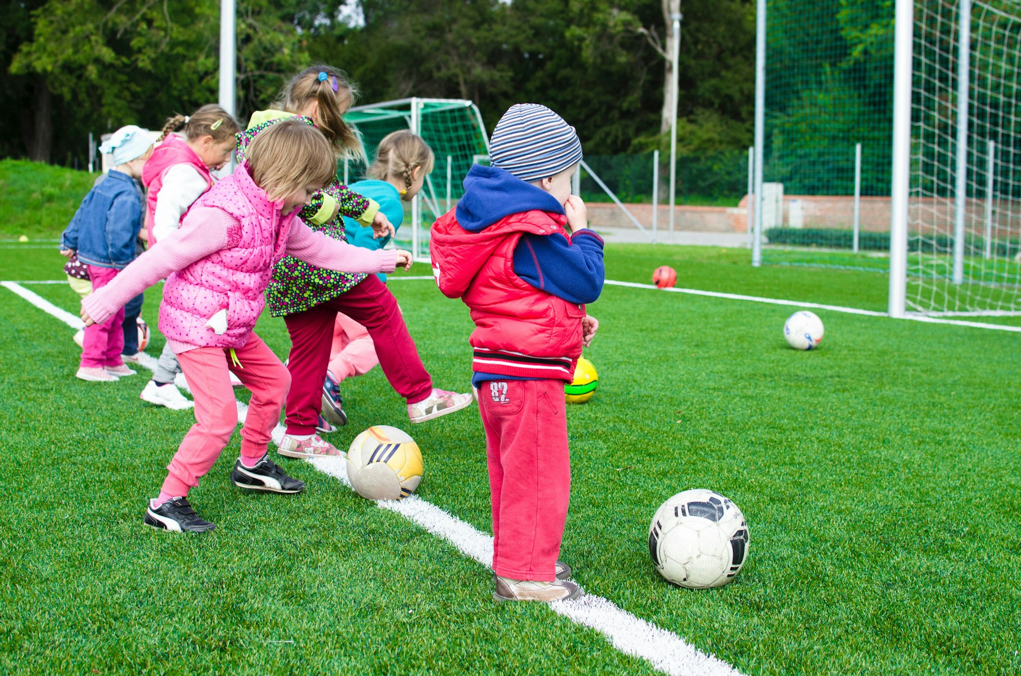 May contain: person, human, people, soccer ball, ball, soccer, football, team sport, sport, team, sports, and sphere
