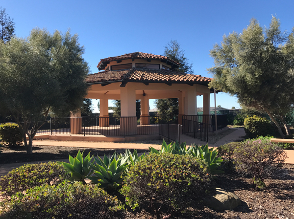 Photo of a pavilion in a cemetery