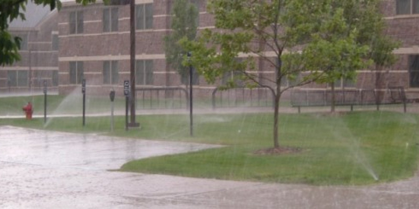 May contain: machine, fire hydrant, and hydrant