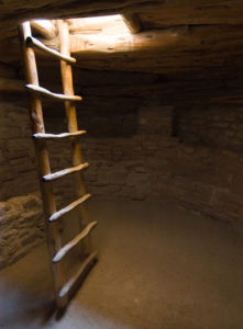 Photo of a ladder entrance/exit in an ancestral puebloan kiva