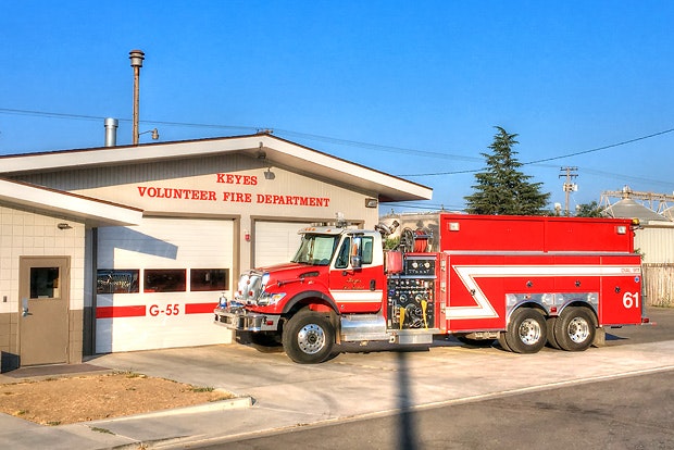 May contain: vehicle, truck, transportation, and fire truck