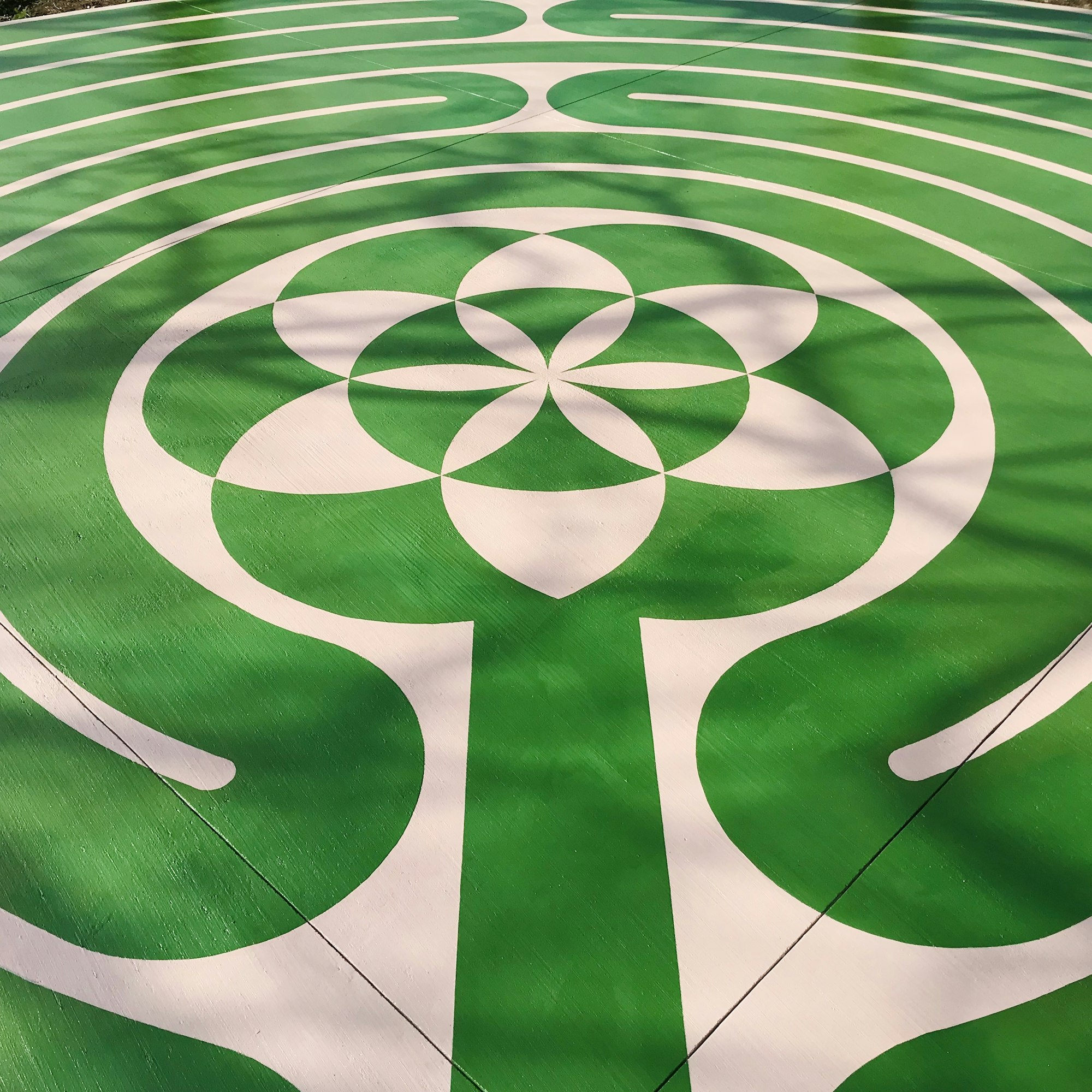Seed of life design at center of labyrinth