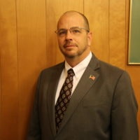 Portrait: Ron Bowen, Director