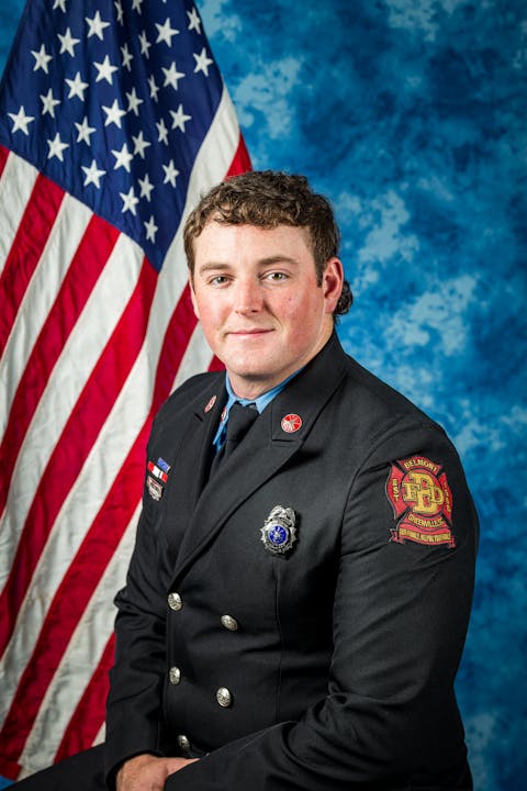 Engineer Tucker Bedingfield 2024 Photo in front of US Flag