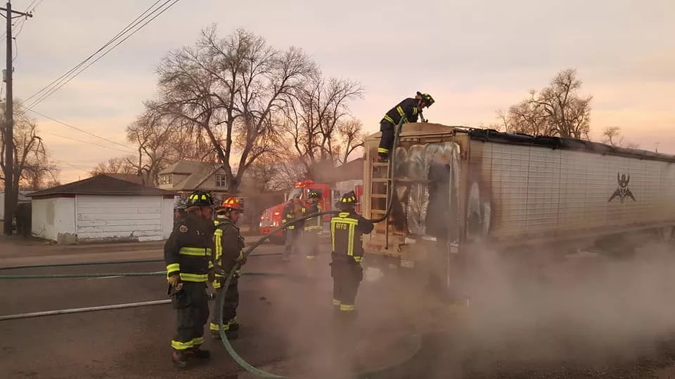 smokey structure, firefighters