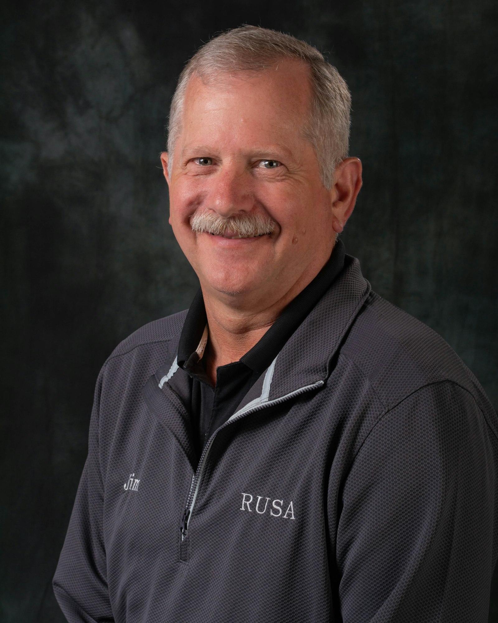 May contain: person, human, and man