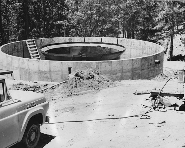 Water tank construction